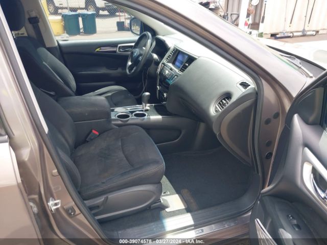 5N1AR2MN9EC707126 Nissan Pathfinder S