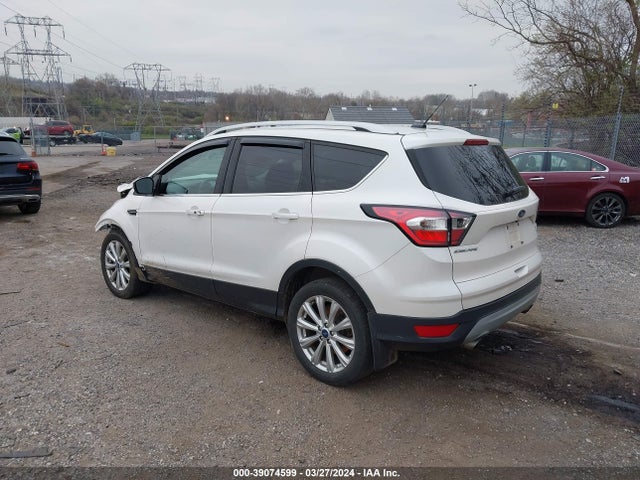 Ford Escape Titanium 2017 1FMCU9J99HUC71545 Image 3