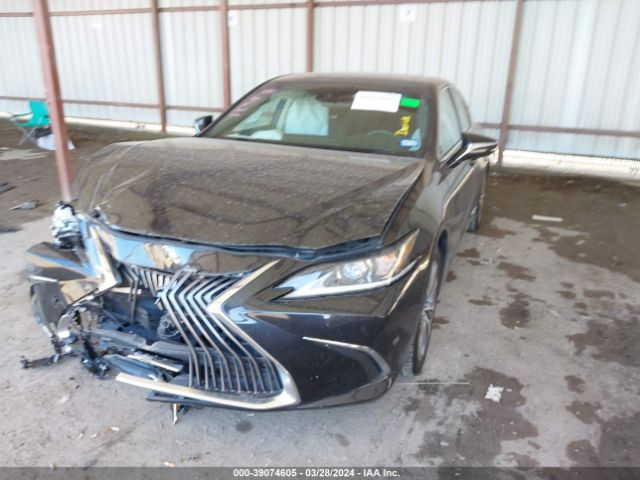 58ADA1C12MU001940 Lexus ES 300H