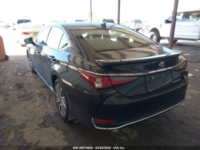 58ADA1C12MU001940 Lexus ES 300H