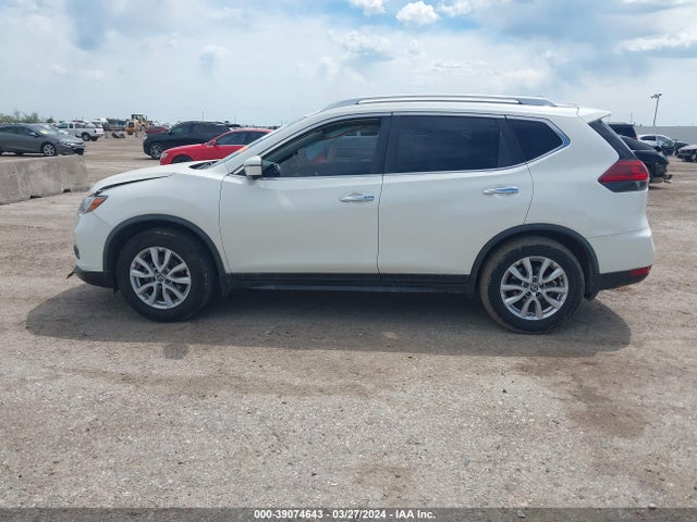 Nissan ROGUE SV 2018 JN8AT2MT7JW469813 Image 14