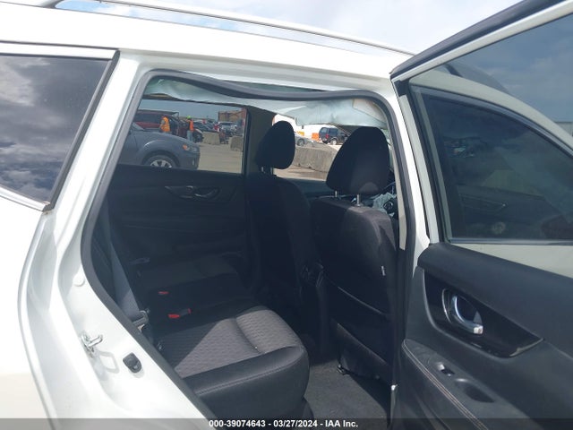 Nissan ROGUE SV 2018 JN8AT2MT7JW469813 Image 8