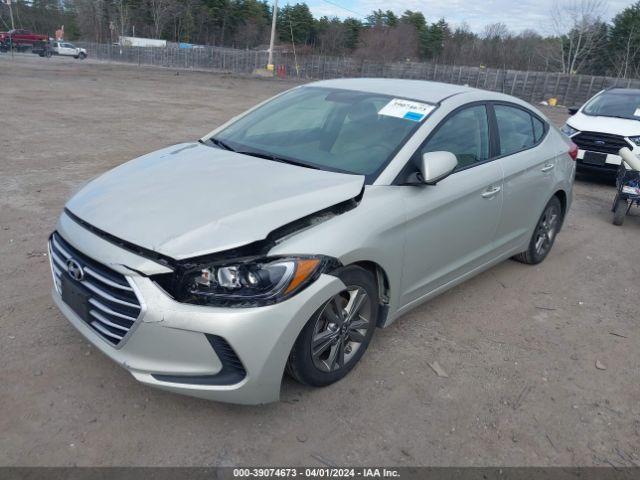 5NPD84LF2JH240141 Hyundai ELANTRA SEL