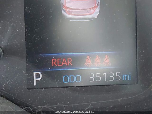 5YFEPMAE7MP159483 Toyota COROLLA LE