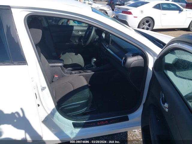 KIA Forte Lxs 2020 3KPF24AD7LE196902 Image 5