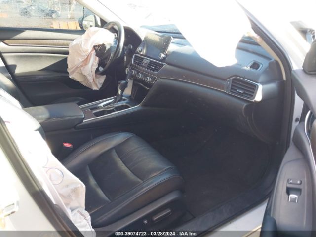 1HGCV1F55JA008647 Honda Accord Ex-l
