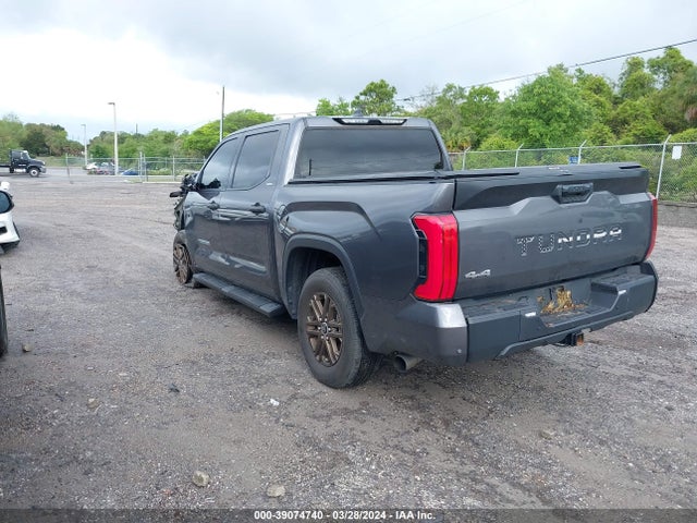 Toyota Tundra Sr5 2022 5TFLA5DB5NX024750 Image 3