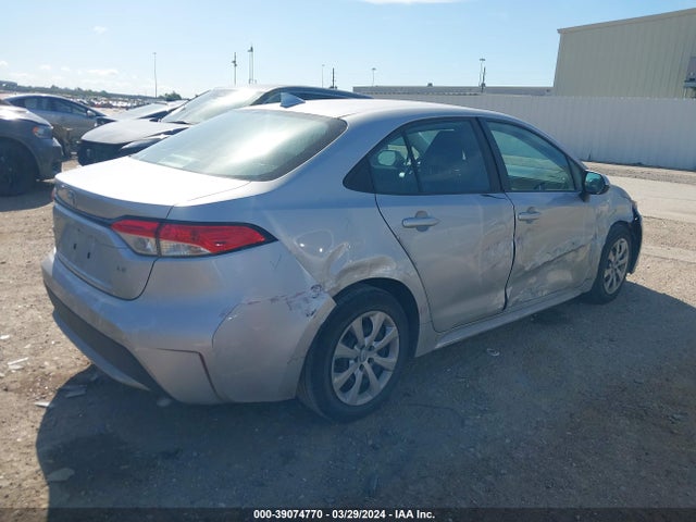 Toyota COROLLA LE 2021 5YFEPMAE5MP202699 Image 4