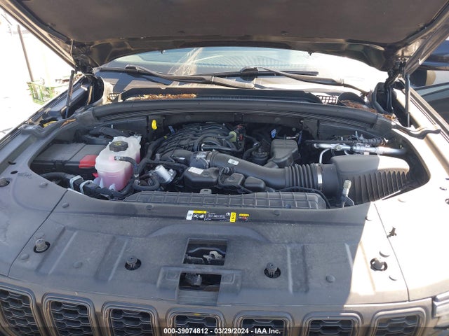 1C4RJJAG0P8818068 Jeep Grand Cherokee L Altitude 4x2