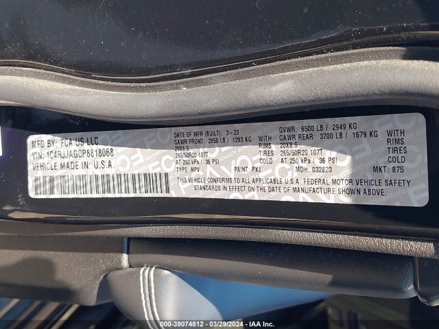1C4RJJAG0P8818068 Jeep Grand Cherokee L Altitude 4x2