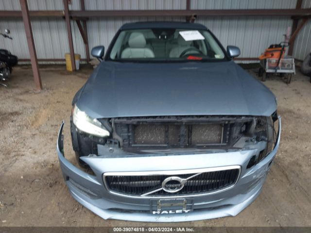 LVY982AK1JP005804 Volvo S90 T5 Momentum