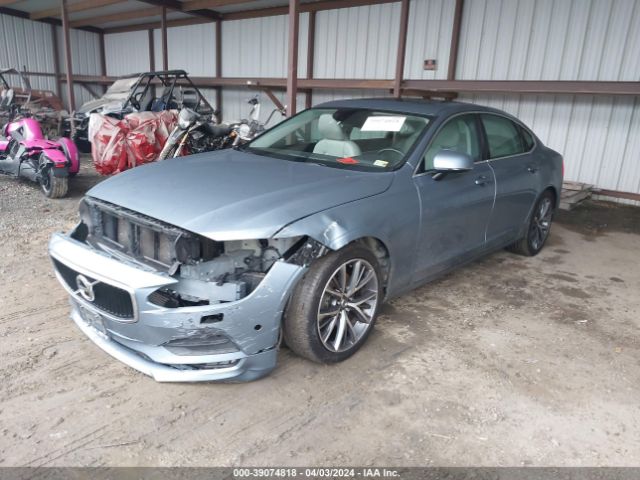 LVY982AK1JP005804 Volvo S90 T5 Momentum