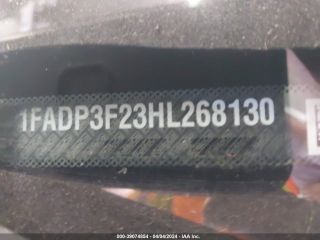 Ford FOCUS SE 2017 1FADP3F23HL268130 Image 9