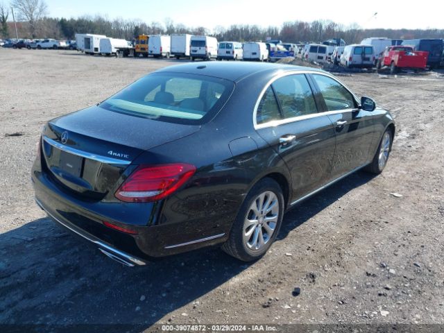 WDDZF4KBXHA071780 Mercedes-Benz E 300 4matic