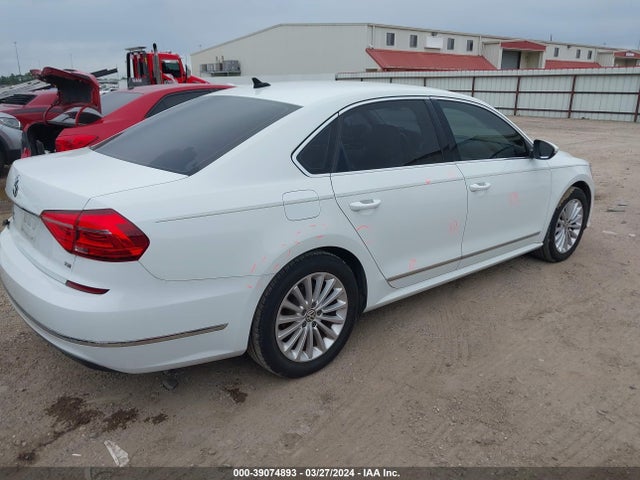 1VWBS7A35GC057871 Volkswagen Passat 1.8t Se