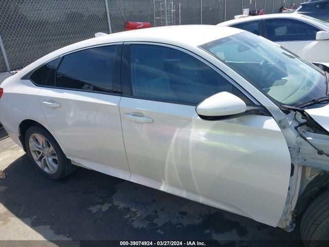 Honda ACCORD LX 2019 1HGCV1F1XKA047474 Image 14