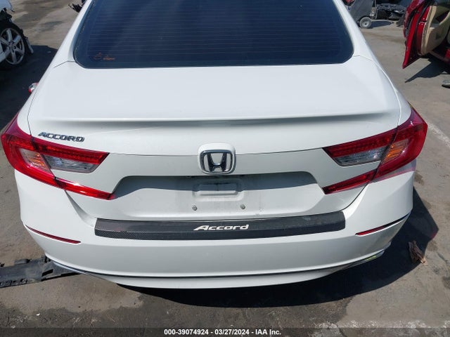 Honda ACCORD LX 2019 1HGCV1F1XKA047474 Image 17