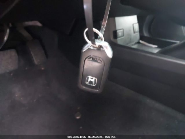 2HGFC4B06GH311607 Honda Civic Lx-p
