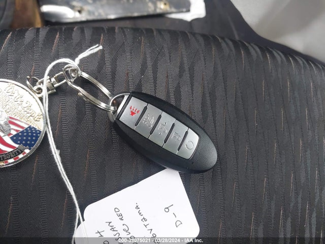Nissan ROGUE SV 2019 5N1AT2MVXKC745638 Image 11