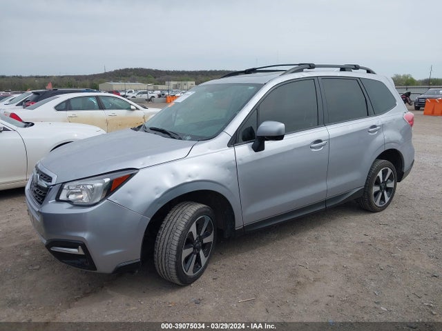 Subaru Forester 2.5i Premium 2017 JF2SJAEC3HH504510 Image 2