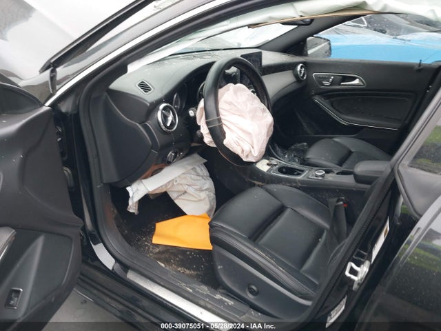 Mercedes-Benz CLA 250 2018 WDDSJ4EB2JN597816 Image 20