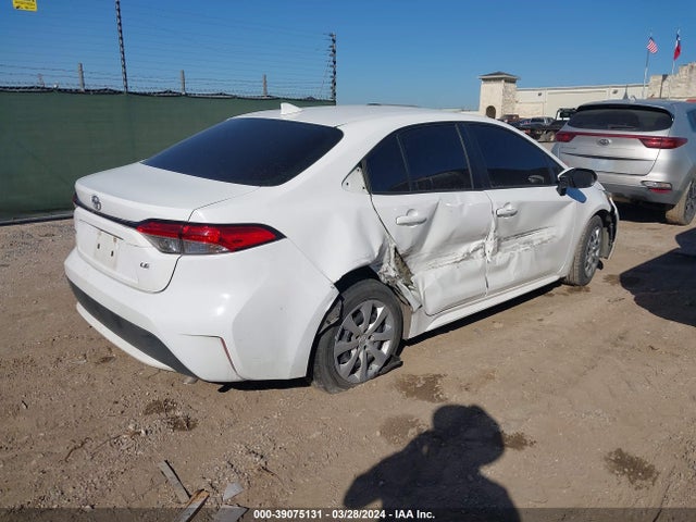 Toyota COROLLA LE 2021 5YFEPMAE0MP248411 Image 4