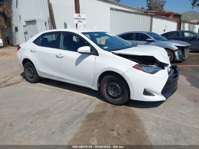 Toyota COROLLA LE 2019 5YFBURHE0KP938266 главное изображение