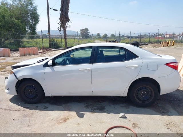 Toyota COROLLA LE 2019 5YFBURHE0KP938266 Image 14