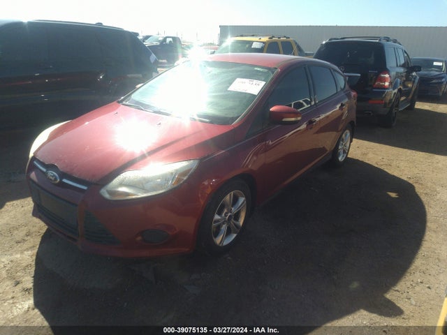 Ford FOCUS SE 2014 1FADP3K27EL161907 Image 2