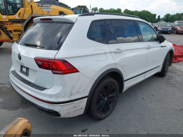 3VVCB7AX3NM009759 Volkswagen Tiguan 2.0t Se R-line Black