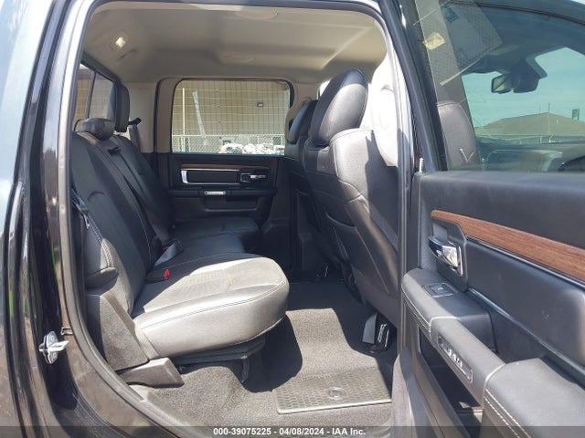 3C6UR5FL3JG329768 RAM 2500 Laramie  4x4 6'4 Box