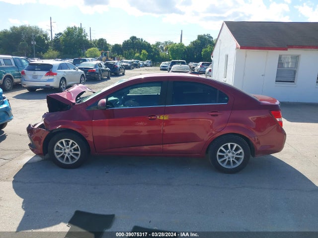 Chevrolet Sonic Lt Auto 2018 1G1JD5SH2J4128011 Image 14