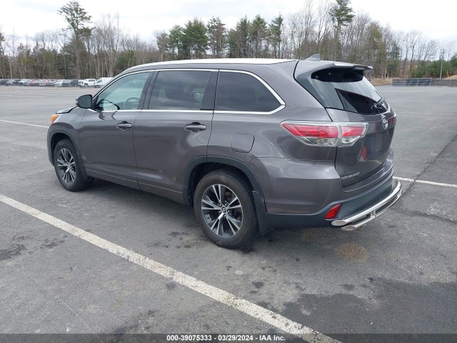 Toyota Highlander Xle V6 2016 5TDJKRFH4GS329064 Image 3