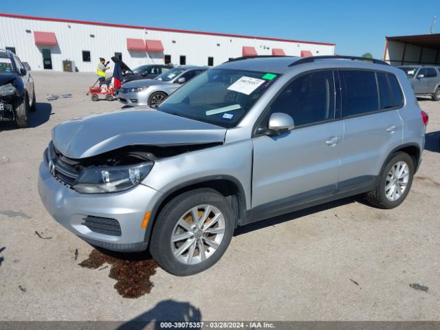 WVGAV7AX2HK046905 Volkswagen Tiguan 2.0t/2.0t S