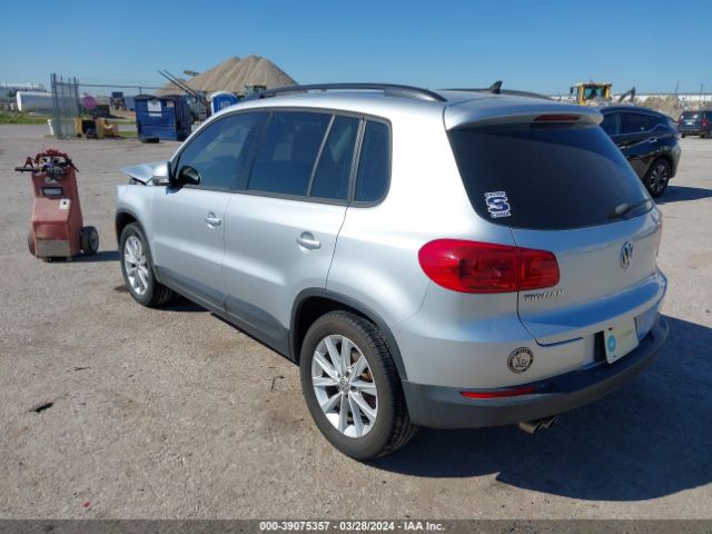 WVGAV7AX2HK046905 Volkswagen Tiguan 2.0t/2.0t S