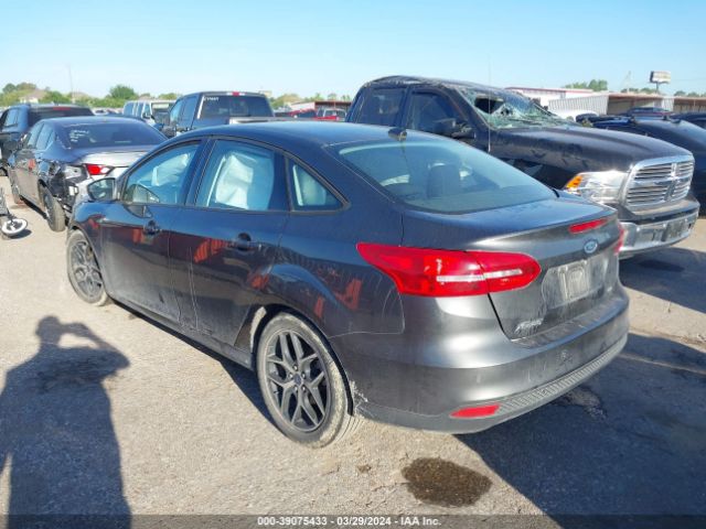 1FADP3H25JL264390 Ford FOCUS SEL