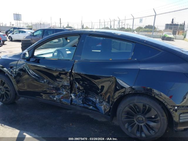 7SAYGDED5RF010199 Tesla Model Y Rwd