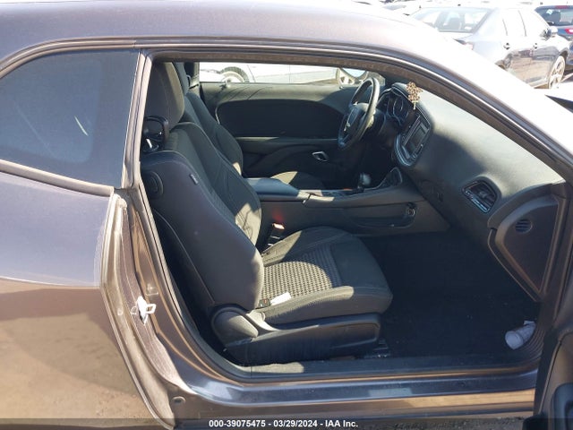 Dodge Challenger Sxt 2016 2C3CDZAG3GH338116 Image 4