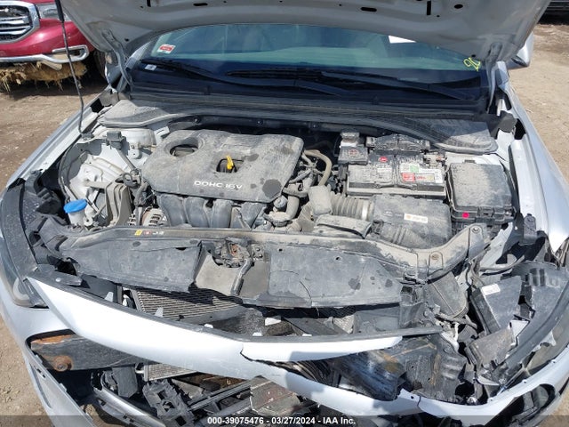 Hyundai ELANTRA SE 2017 KMHD74LF0HU367677 Image 10