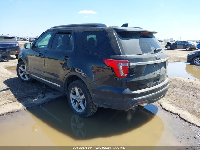 Ford EXPLORER XLT 2018 1FM5K7D83JGA25164 Image 3