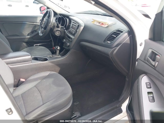 KIA Optima Lx 2015 KNAGM4A73F5650861 Image 5