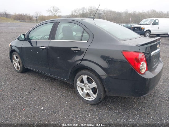 Chevrolet Sonic Ltz Auto 2015 1G1JE5SB1F4205970 Image 3