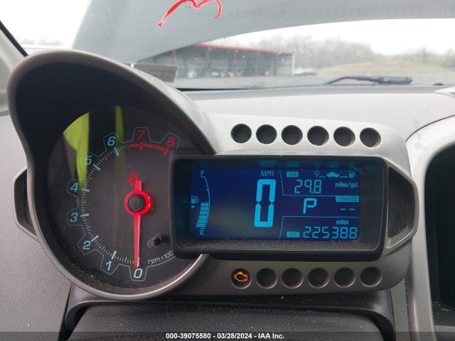 Chevrolet Sonic Ltz Auto 2015 1G1JE5SB1F4205970 Image 7