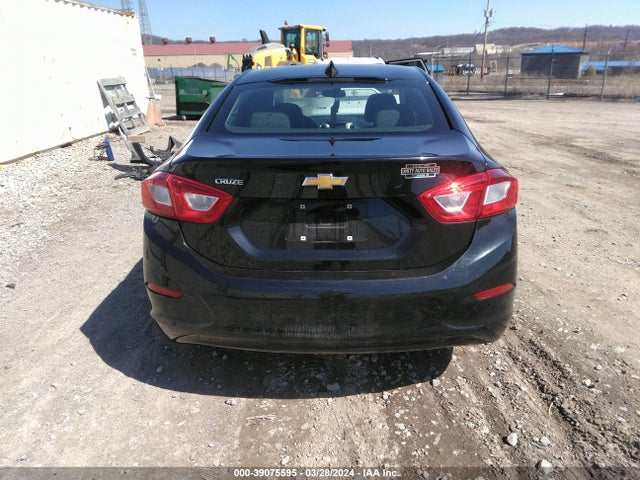 Chevrolet Cruze Ls Auto 2017 1G1BC5SM2H7187945 Image 16