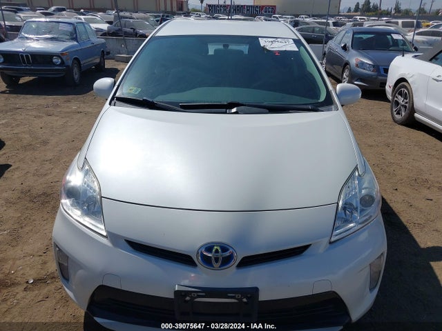 Toyota Prius Two 2015 JTDKN3DU7F0471953 Image 12
