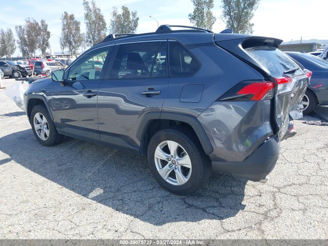 Toyota Rav4 Xle 2019 JTMW1RFV9KD023528 Image 3