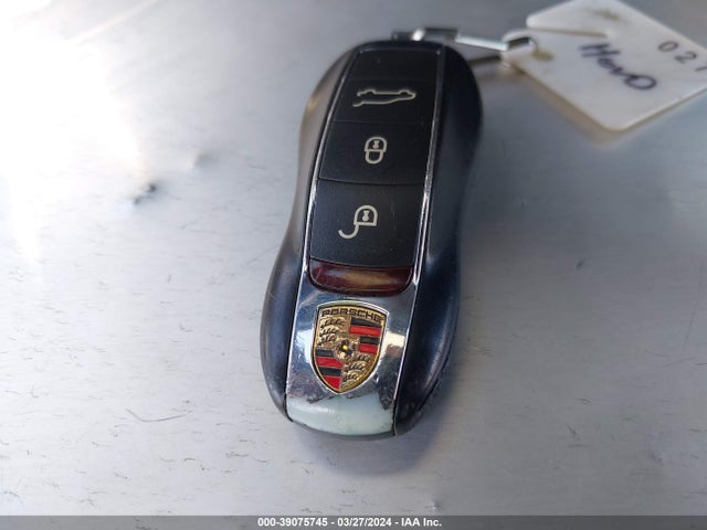 2012 PORSCHE CAYENNE HYBRID WP1AE2A21CLA91914 Photo 10