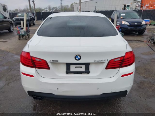 WBA5A7C54ED613187 BMW 528i Xdrive