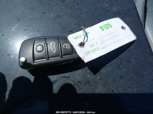 WAUB8GFF7H1012588 Audi A3 2.0t Premium