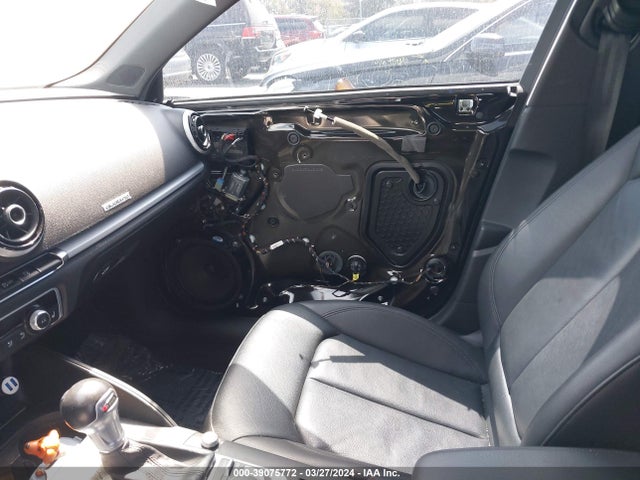 WAUB8GFF7H1012588 Audi A3 2.0t Premium